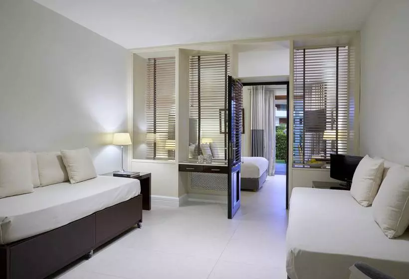 호텔 Princess Resort, Santikos Collection