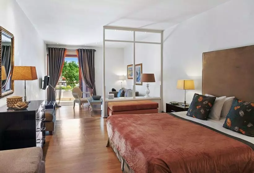 호텔 Princess Resort, Santikos Collection