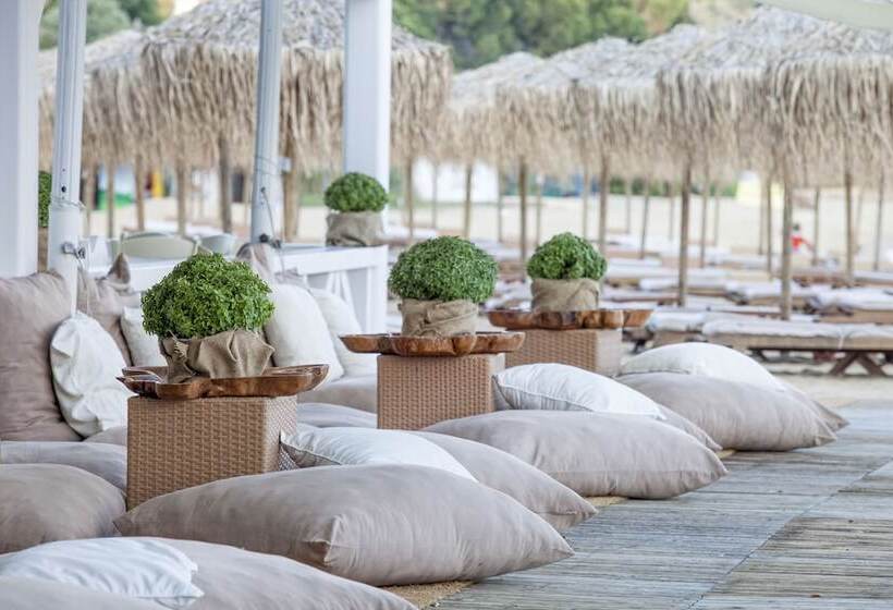 בית מלון כפרי Princess Resort, Santikos Collection