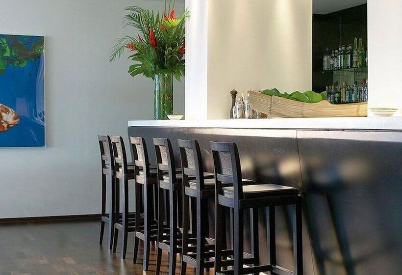 The Roc Club, A Grecotel Hotel To Live