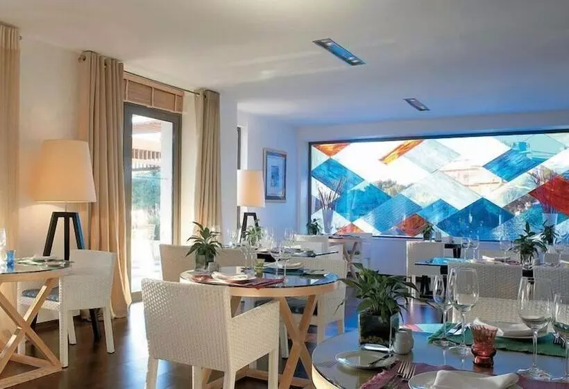 The Roc Club, A Grecotel Hotel To Live