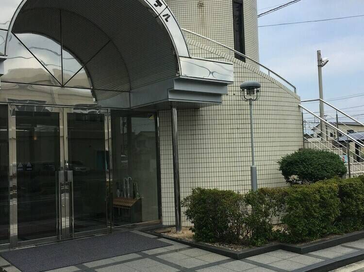 בית מלון כפרי Onoda Oriental