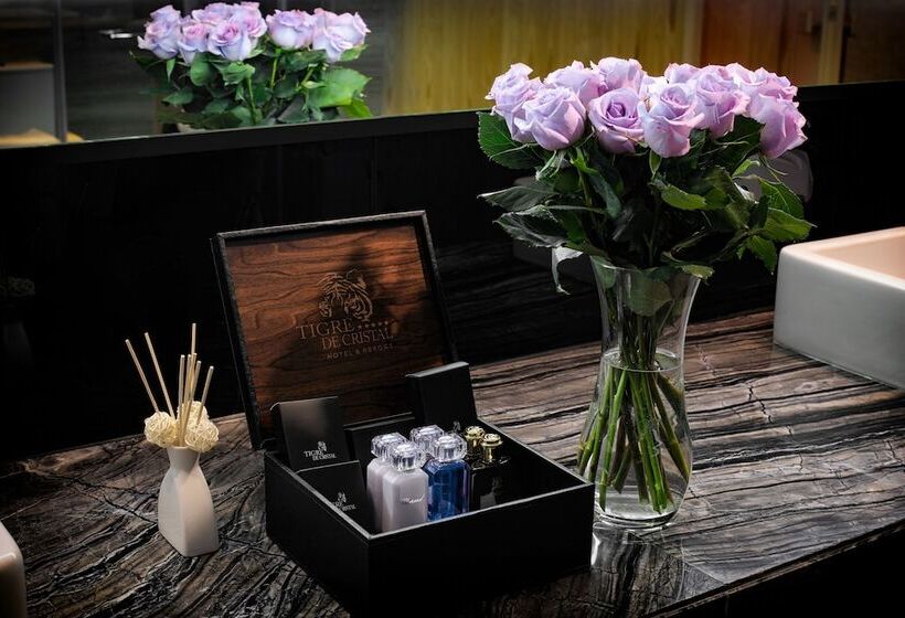 فندق Tigre De Cristal Resort & Casino