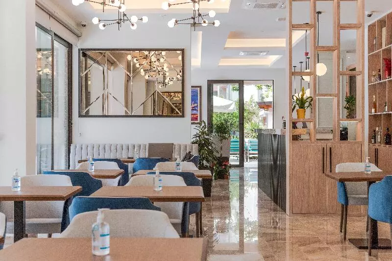 Boutique Hotel Momentum By Aycon