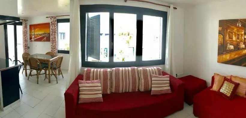 Apartamentos Playa Los Barqueros