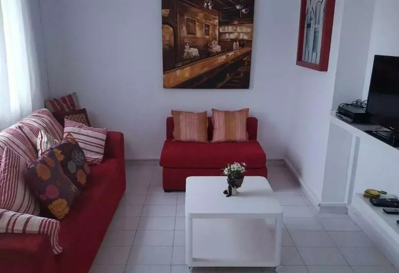 Apartamentos Playa Los Barqueros