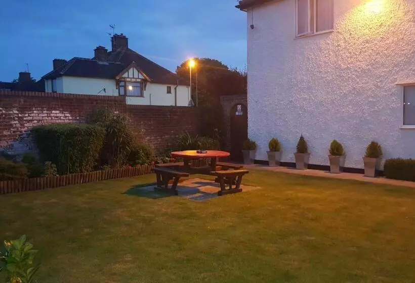 호텔 Balkan Lodge Oxford