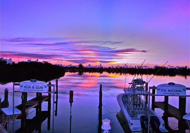 فندق Fairfield By Marriott Inn & Suites Marathon Florida Keys