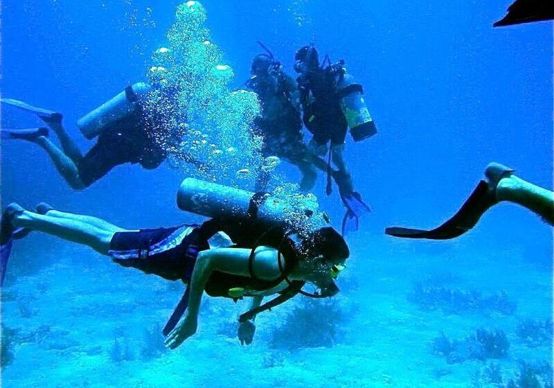 فندق Fairfield By Marriott Inn & Suites Marathon Florida Keys