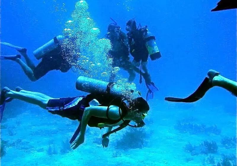 هتل Fairfield By Marriott Inn & Suites Marathon Florida Keys