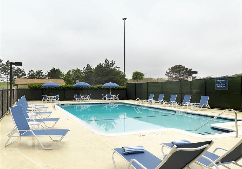 فندق Four Points By Sheraton Philadelphia Airport