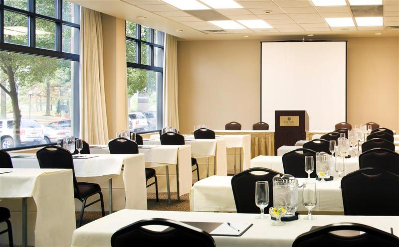 فندق Four Points By Sheraton Philadelphia Airport