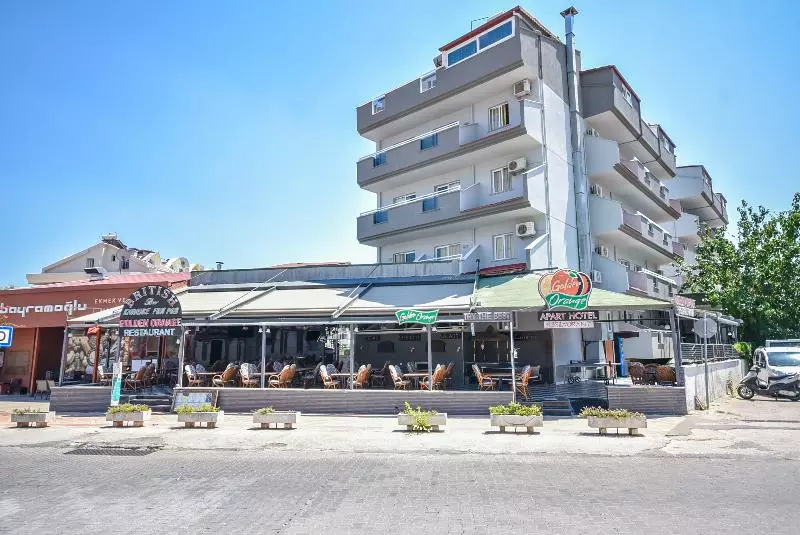 Golden Orange Apartments