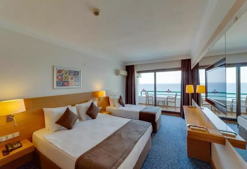 בית מלון כפרי Grand Efe