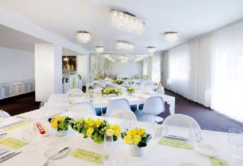 هتل Huntley Santa Monica Beach