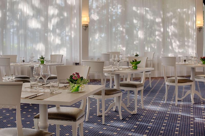 هتل NH Caltagirone Villa San Mauro