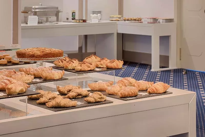 Otel NH Caltagirone Villa San Mauro