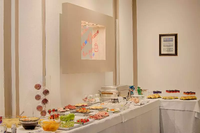 Otel NH Caltagirone Villa San Mauro