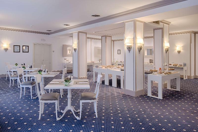 هتل NH Caltagirone Villa San Mauro