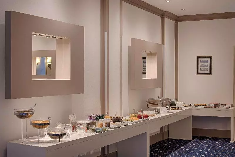 Otel NH Caltagirone Villa San Mauro