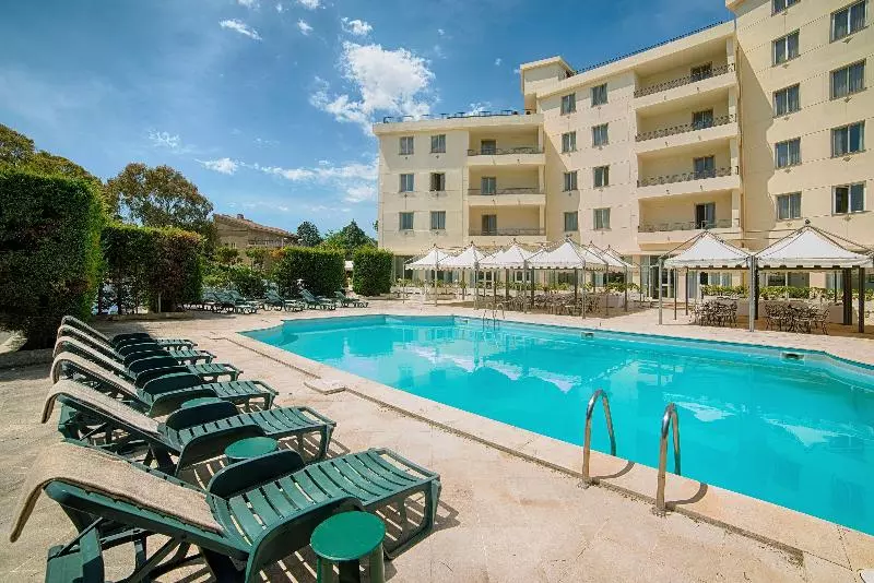 Otel NH Caltagirone Villa San Mauro