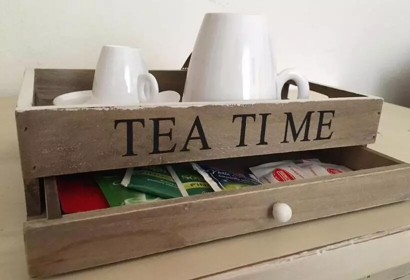 Отель Su Barchile