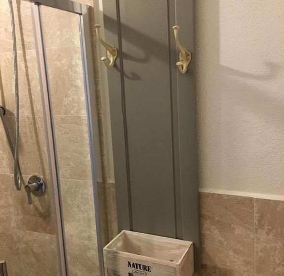 בית מלון כפרי Su Barchile