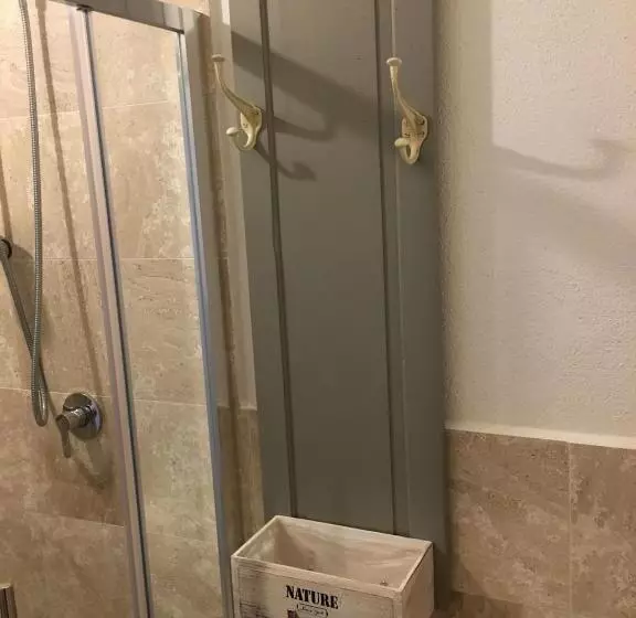 Отель Su Barchile