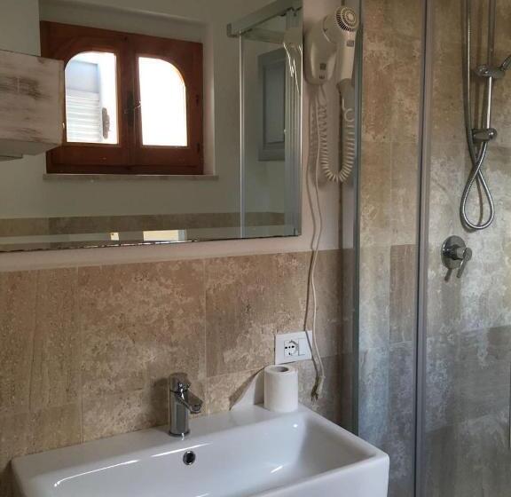 בית מלון כפרי Su Barchile