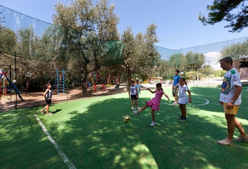 בית מלון כפרי Villaggio Villa Lubrense