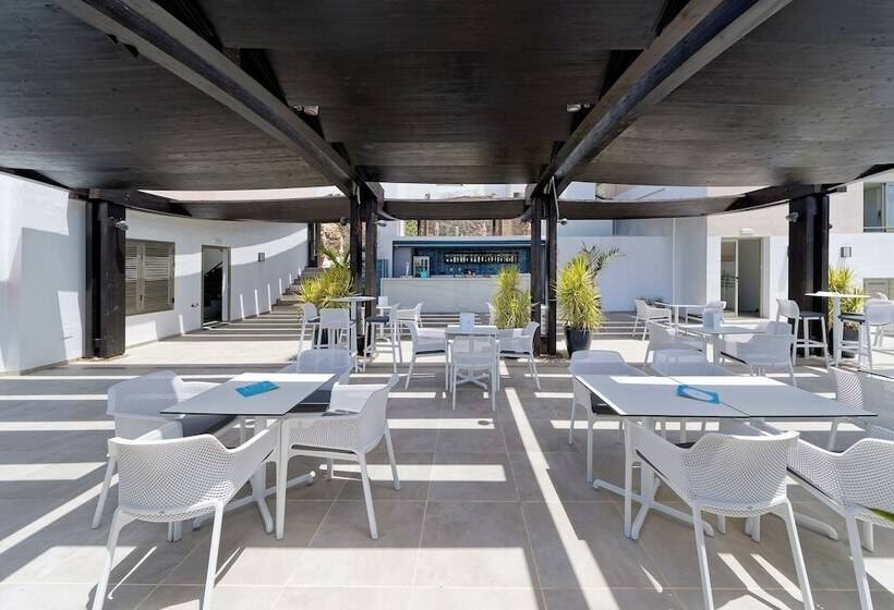 Servatur Alameda de Jandía