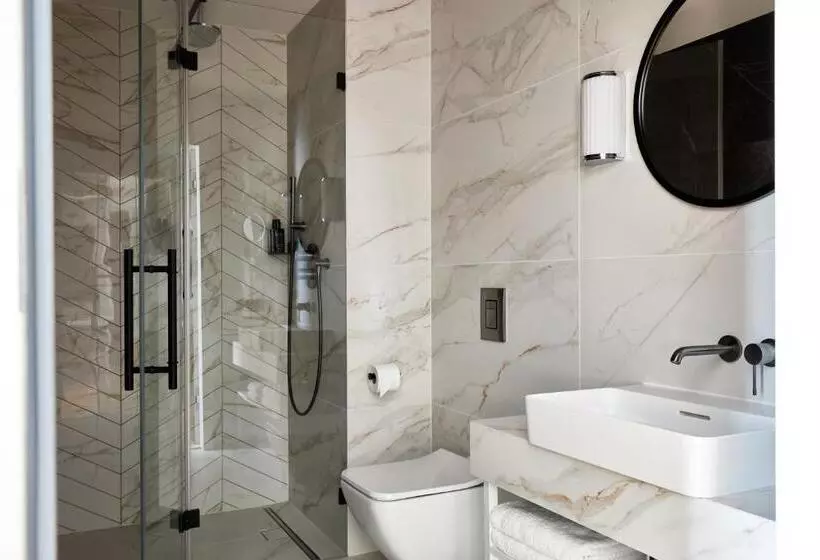 Crowne Plaza Warsaw The Hub, an IHG hotel