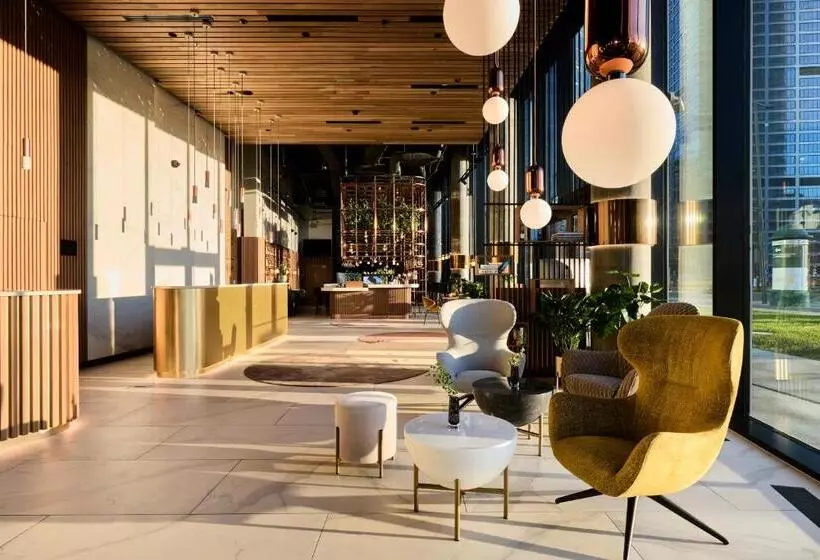 Crowne Plaza Warsaw The Hub, an IHG hotel