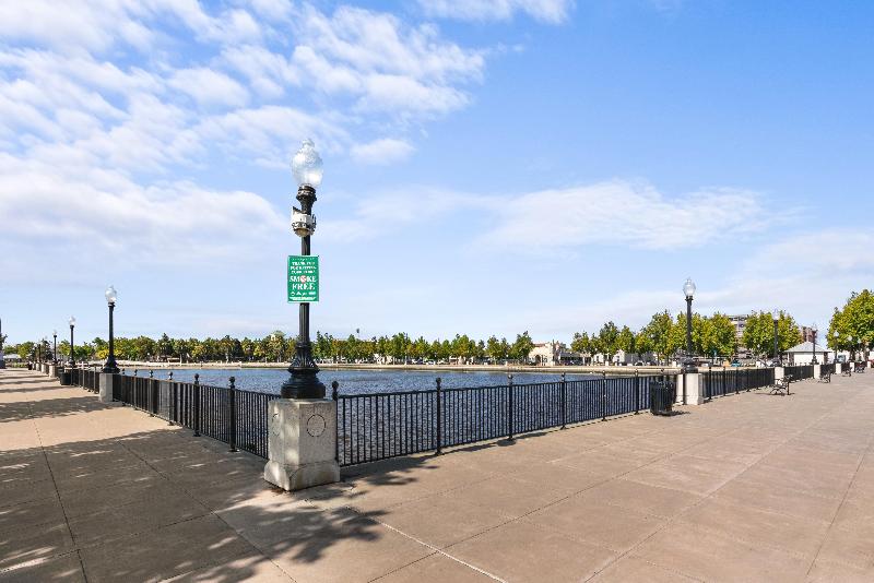 فندق Holiday Inn Express & Suites   Suisun City, An Ihg