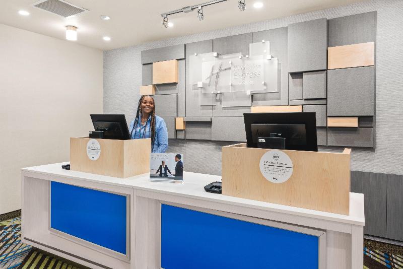 فندق Holiday Inn Express & Suites   Suisun City, An Ihg