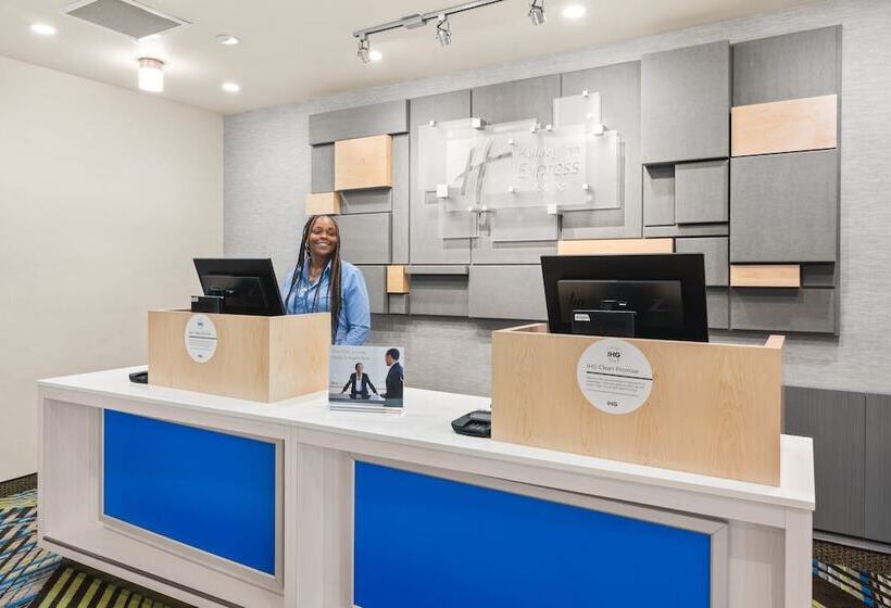 فندق Holiday Inn Express & Suites   Suisun City, An Ihg