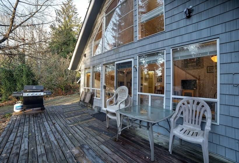 39gs   Hot Tub   Bbq   Pets Ok   Wifi   Sleeps 6