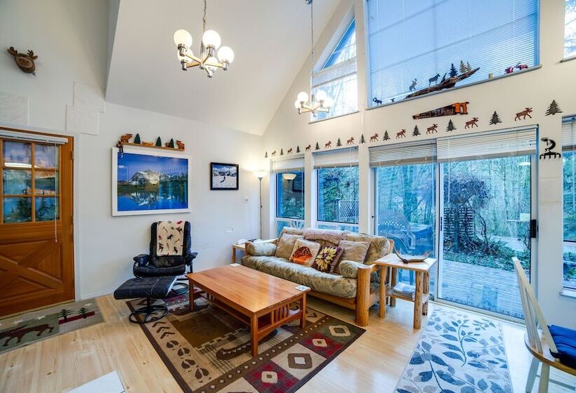 39gs   Hot Tub   Bbq   Pets Ok   Wifi   Sleeps 6