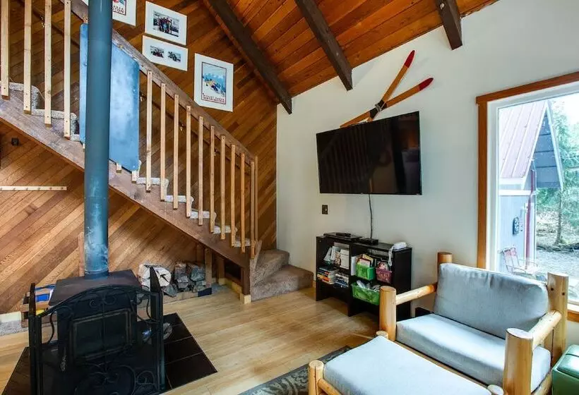 99mbr   Hot Tub   Wifi   Pets Ok   Bbq   Sleeps 6