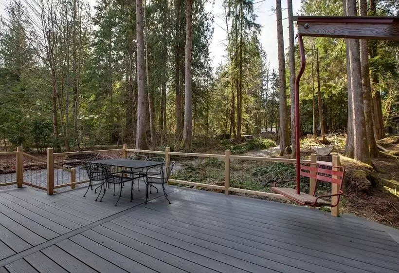 99mbr   Hot Tub   Wifi   Pets Ok   Bbq   Sleeps 6