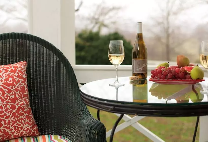 Aamiaismajoitus (B&B) Inn And Tavern At Meander