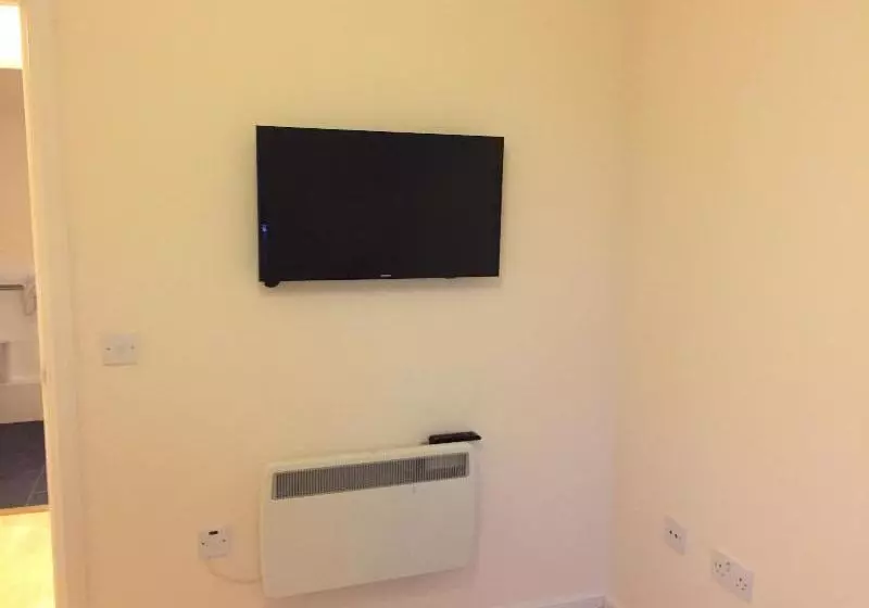 Hotelli 5 Varis Apartments