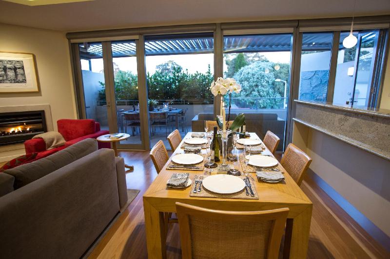 فندق Constellation Apartments