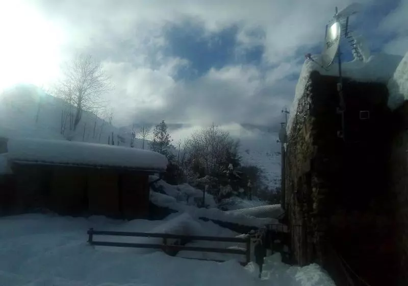 Hotelli El Rincón De Zaldierna