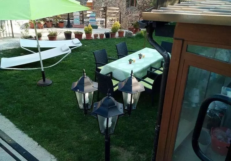 Hotelli El Rincón De Zaldierna