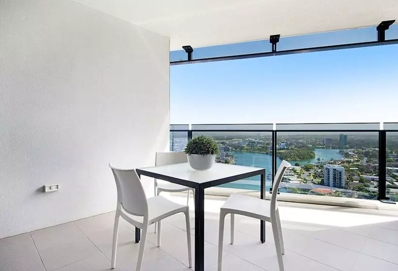 هتل Holiday Holiday Circle On Cavill Apartments
