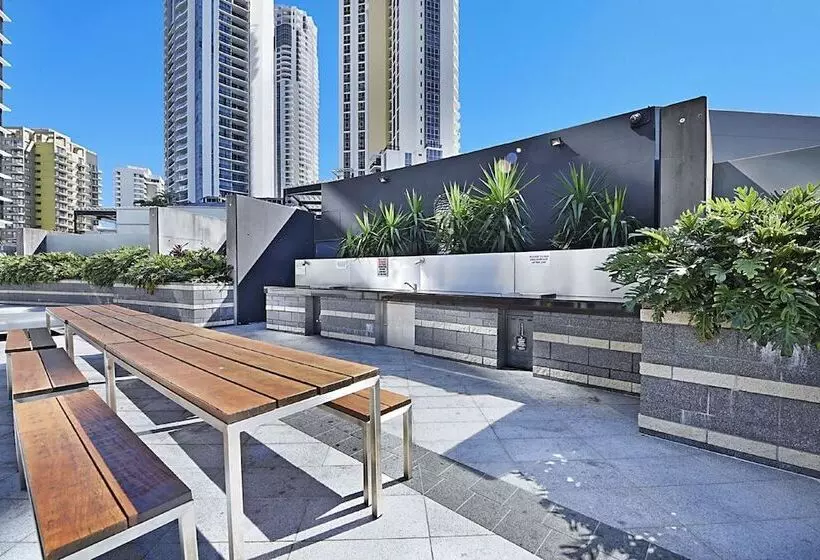 هتل Holiday Holiday Circle On Cavill Apartments