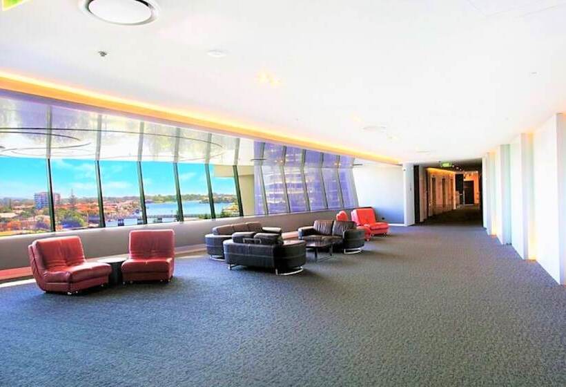 فندق Holiday Holiday Circle On Cavill Apartments