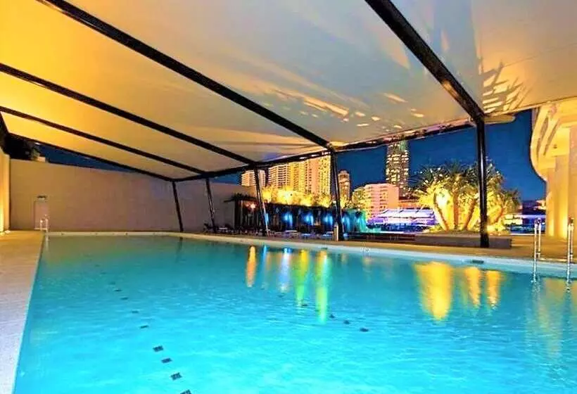 هتل Holiday Holiday Circle On Cavill Apartments