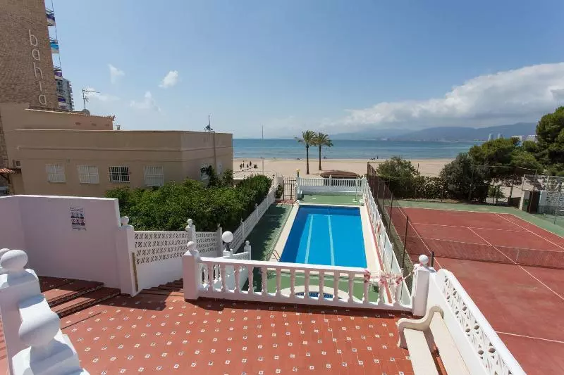 هتل Los Olivos Apartment
